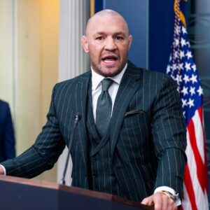 Read more about the article Conor McGregor Meets With President Trump to Mark St. Patrick’s Day