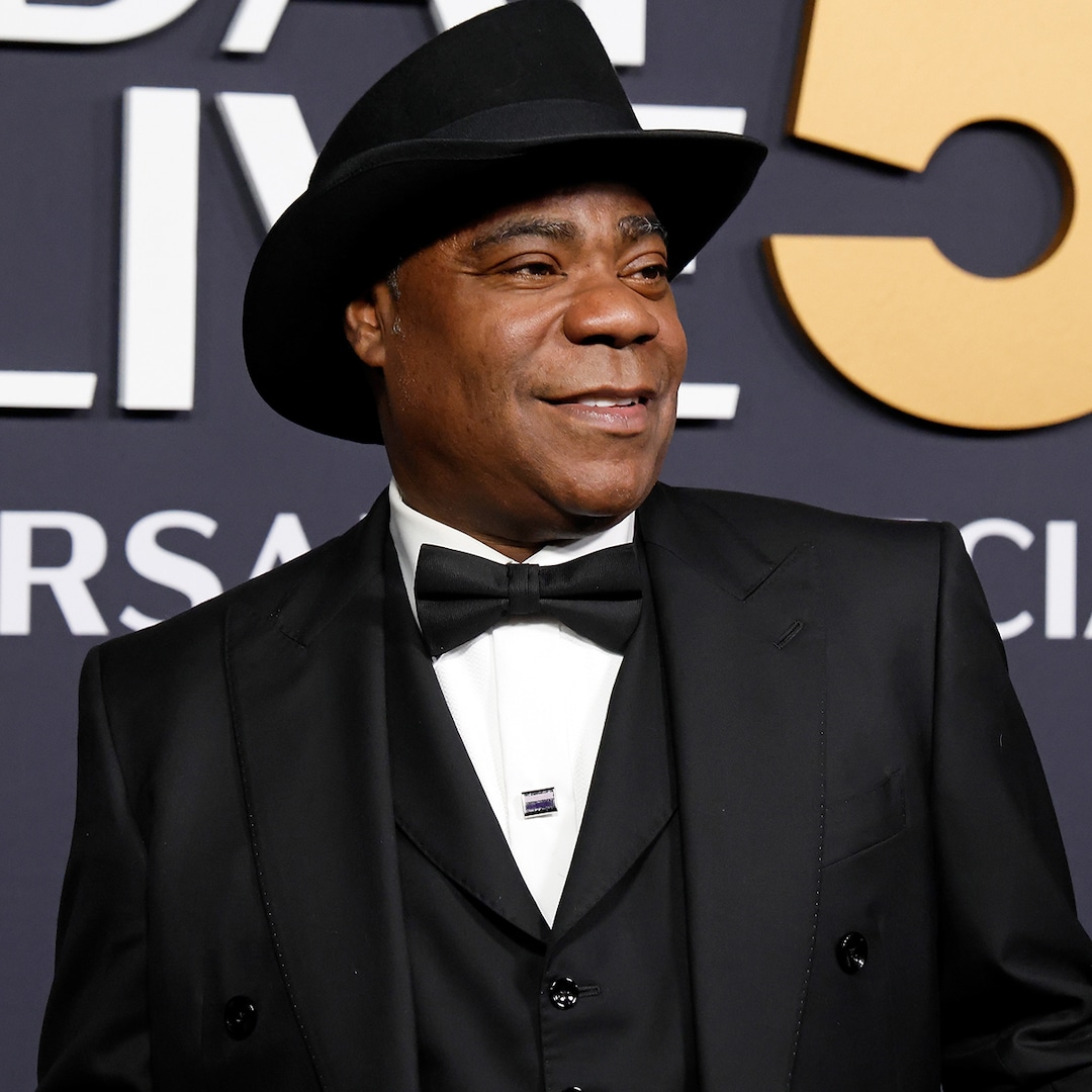 You are currently viewing  
Tracy Morgan Wheeled Off Court After Throwing Up at NBA Game