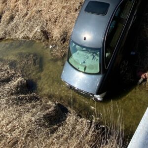 Read more about the article Indiana Woman Alive After Being Trapped in Car for 6 Days