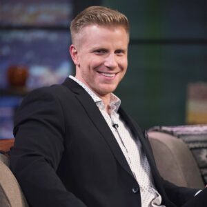 Read more about the article Bachelor’s Sean Lowe Attacked by His Rescue Dog