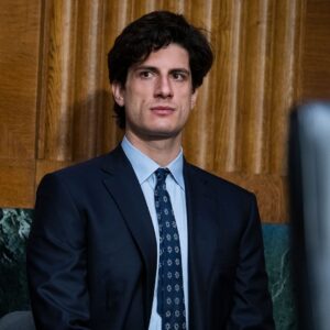 Read more about the article Jack Schlossberg Slams Donald Trump After JFK Documents Release