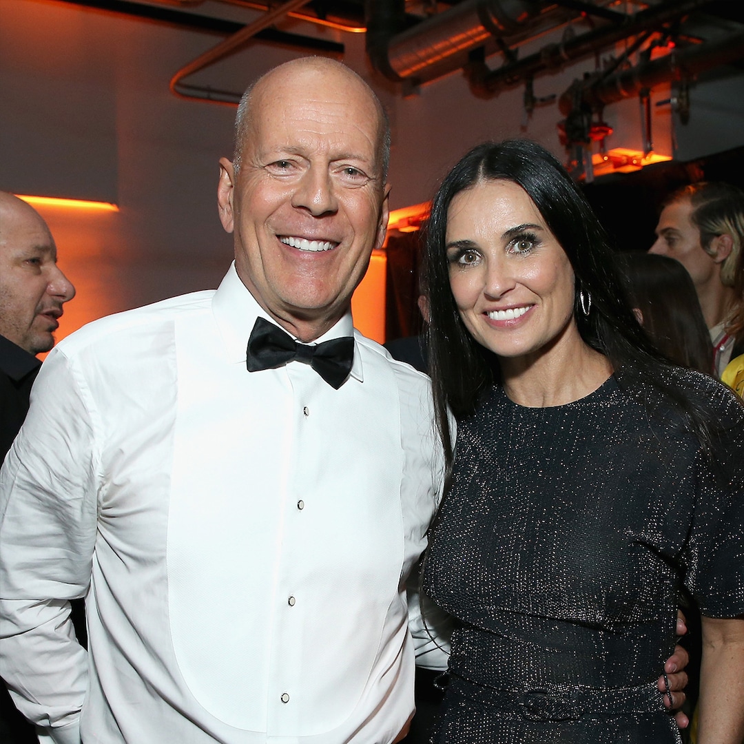 You are currently viewing Demi Moore Shares Sweet Twinning Moment With Ex Bruce Willis