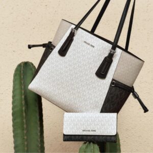 Read more about the article Michael Kors Designer Bags Are up to 70% Off—Shop Best-Sellers Under $100