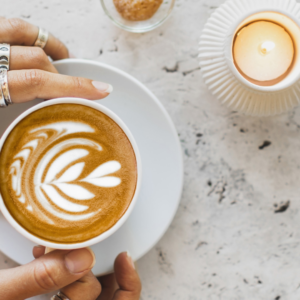 Read more about the article The Best Candles That Smell Like Coffee