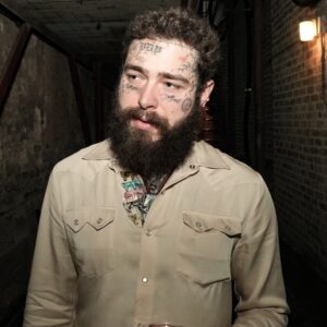 Read more about the article Post Malone’s Ex-Fiancée Seeks Physical Custody of Daughter