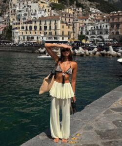 Read more about the article What to Wear: Euro Summer
– WeWoreWhat
