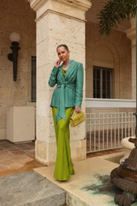Read more about the article TEAL & CHARTREUSE – Atlantic-Pacific