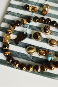 Read more about the article TIGER EYE ACCESSORIES – Atlantic-Pacific