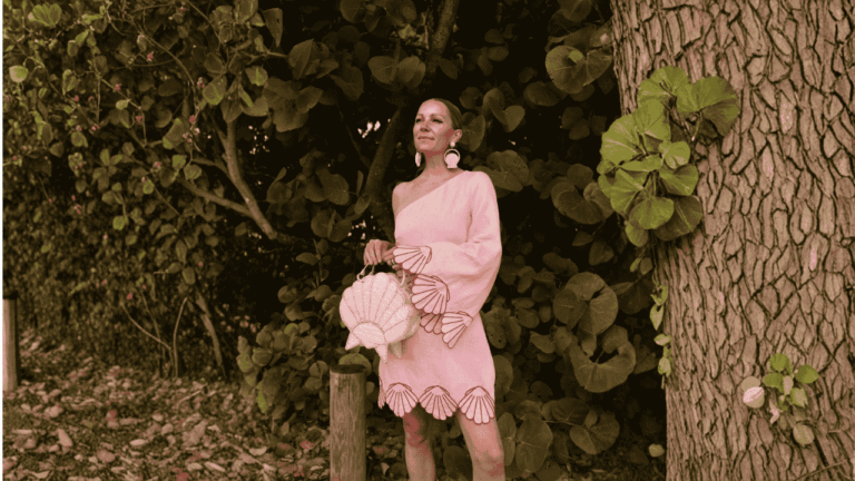 SHELL A Stand-Out Dress for Timeless Style